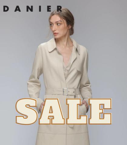 Danier catalogue | Danier Sale | 2023-05-15 - 2023-06-15