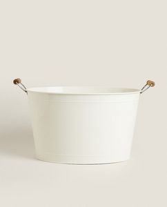 LACQUERED METAL BUCKET offers at $79.9 in ZARA HOME