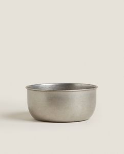 Matte Steel Bowl offers at $19.9 in ZARA HOME