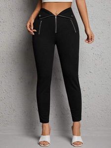 SHEIN PETITE Zip Fly Skinny Pants offers at $11 in SheIn