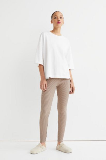 Ribbed Leggings offers at $6.99 in H&M