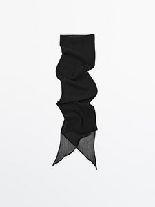 Crepe Silk Scarf offers at $65.9 in Massimo Dutti