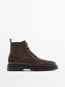 Leather Brogue Boots offers at $179.4 in Massimo Dutti