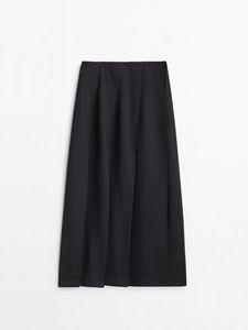 Navy Blue Box Pleat Midi Skirt offers at $99.9 in Massimo Dutti
